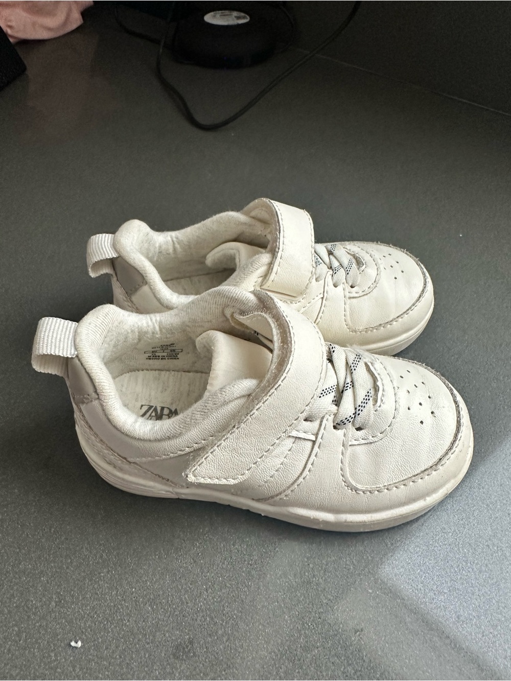 Zara Cream Velcro & Lace-Up Toddler Sneakers sz 6.5 Toddler